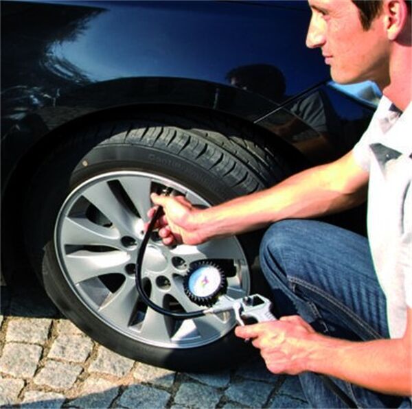 Einhell TC-AC 190/24/8 Kompresör 24 Lt 8 Bar 4007325