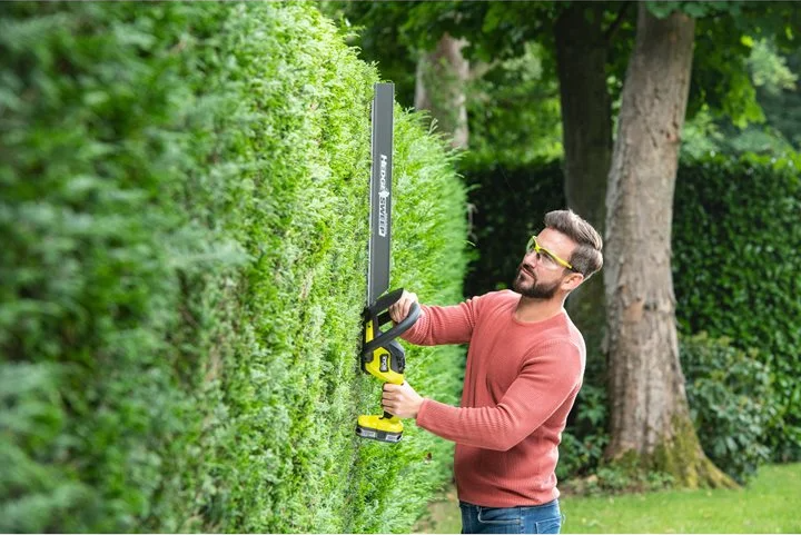 Ryobı RY18HTX60A-125 18V 2,5 Ah Li-On Akülü Çit Kesme 60 Cm