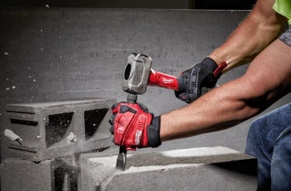 Milwaukee Plastik Saplı Multigrip Çekiç 1.36 Kg 4932478255