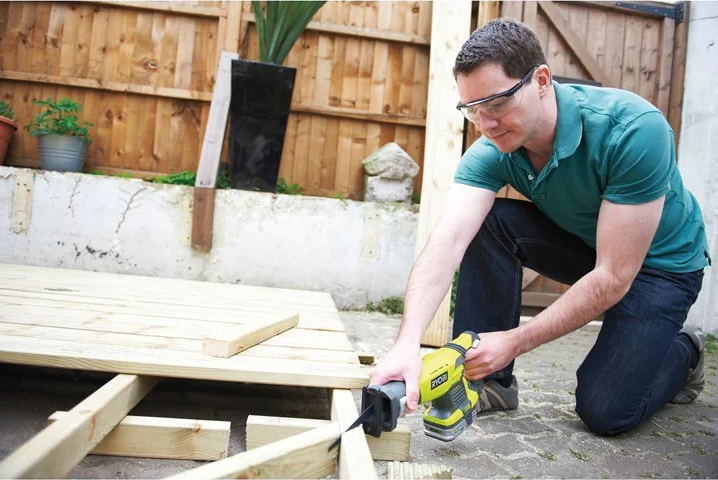 Ryobi RRS1801M 18V Li-Ion Aküsüz Tilki Kuyruğu Testere 5133001162