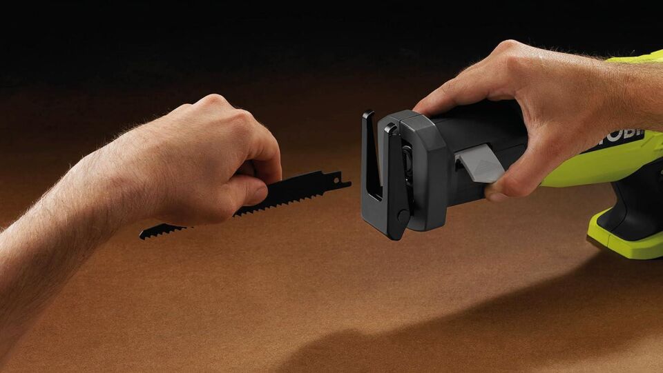 Ryobi RRS1801M 18V Li-Ion Aküsüz Tilki Kuyruğu Testere 5133001162