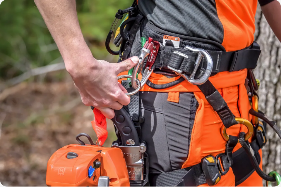 Husqvarna T525 Benzinli Dal Budama Testeresi