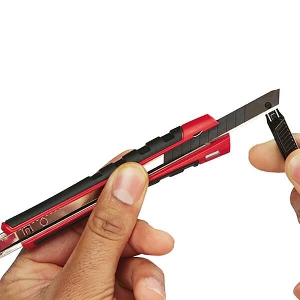 Milwaukee Maket Bıçağı 9 Mm 48221960