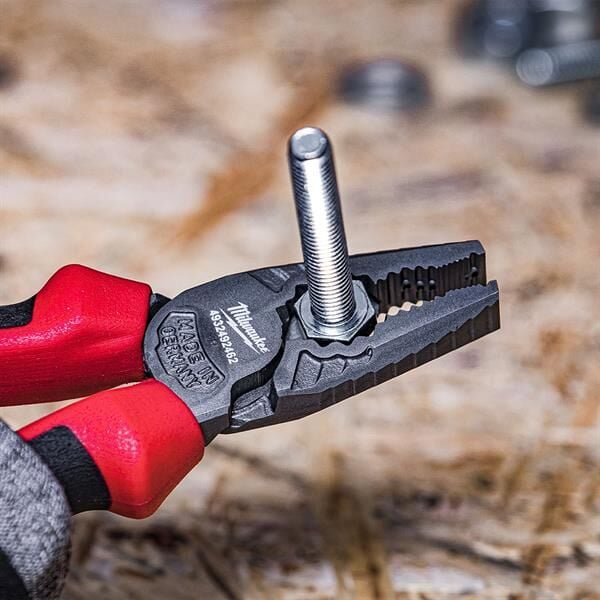 Milwaukee Kombine Pense 165 MM 4932492461