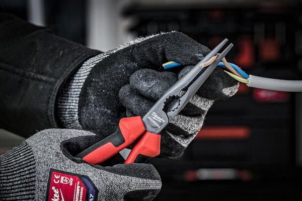 Milwaukee Kargaburun Pense 205 MM 4932492465