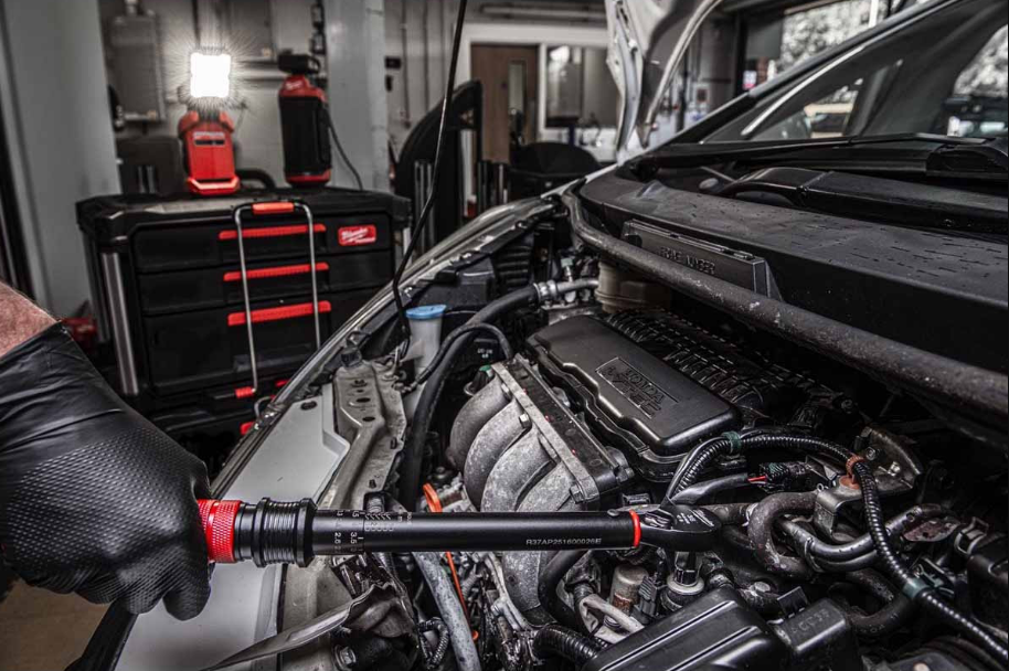 Milwaukee 3/8 İnç Cırcırlı Tork Anahtarı 20-100 nm 4932500824
