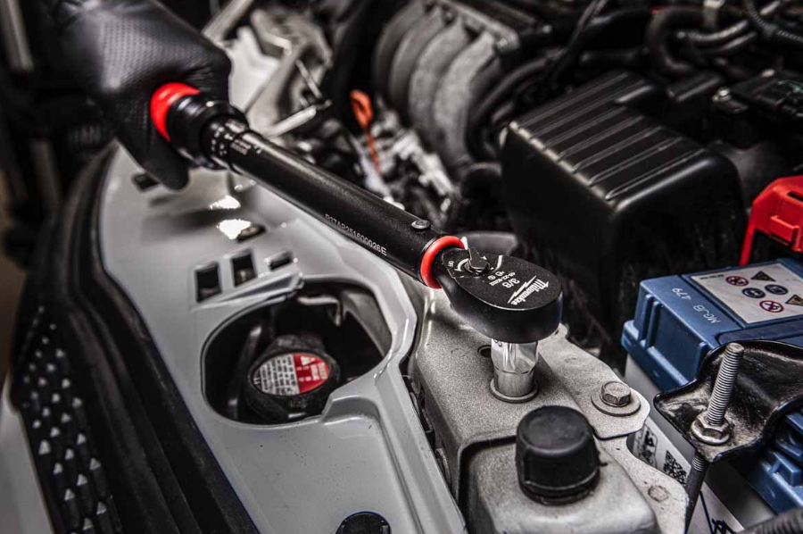 Milwaukee 3/8 İnç Cırcırlı Tork Anahtarı 10-50 nm 4932500850