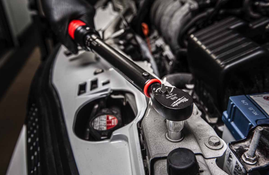 Milwaukee 3/8 İnç Cırcırlı Tork Anahtarı 10-50 nm 4932500850