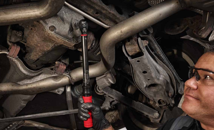 Milwaukee 1/2 İnç Cırcırlı Tork Anahtarı 40-200 NM 4932500851