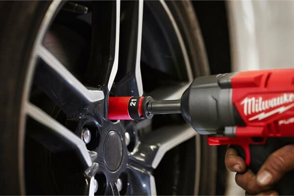 Milwaukee Hex Soket Lokma Seti 17-19-21 MM 4932493370