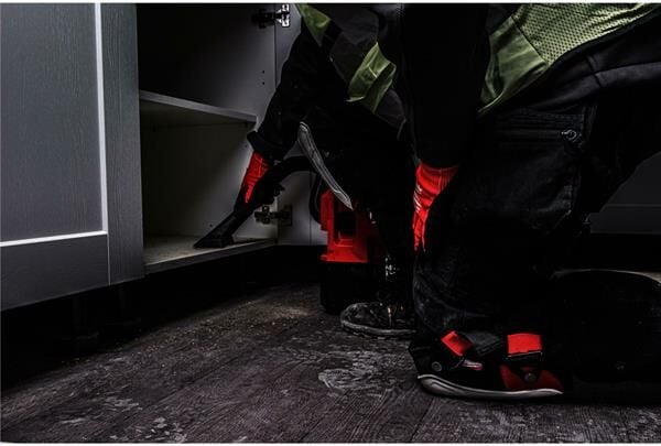 Milwaukee Premium Dizlik İz Bırakmaz 1 Çift 4932478139