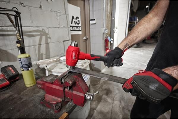 Milwaukee Fiber Saplı Küresel Başlı Bilyeli Çekiç 907 GR 4932492349