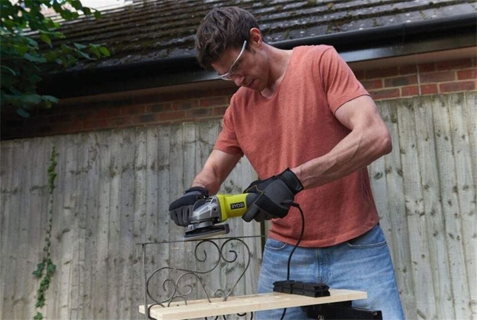 Ryobi RAG600-115G 600 W 115 MM Avuç Taşlama