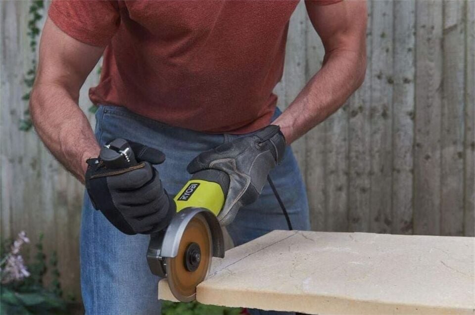 Ryobi RAG600-115G 600 W 115 MM Avuç Taşlama