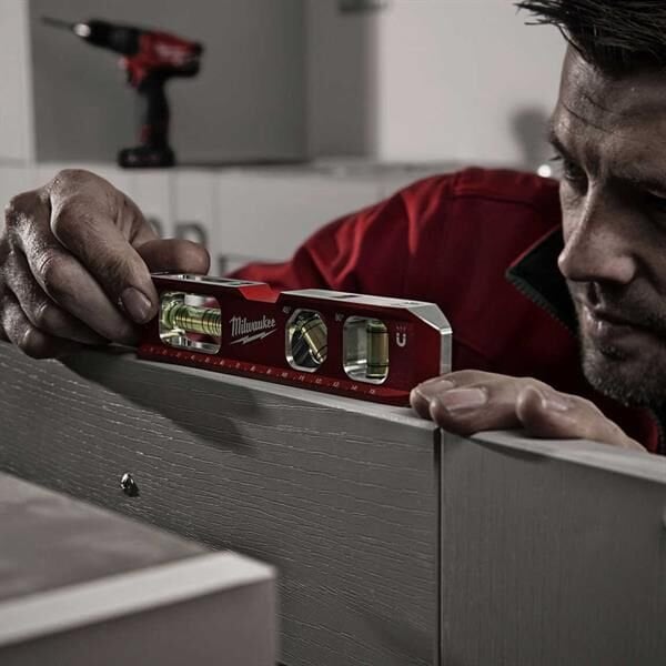 Milwaukee Manyetik Su Terazi 17 Cm 4932459097