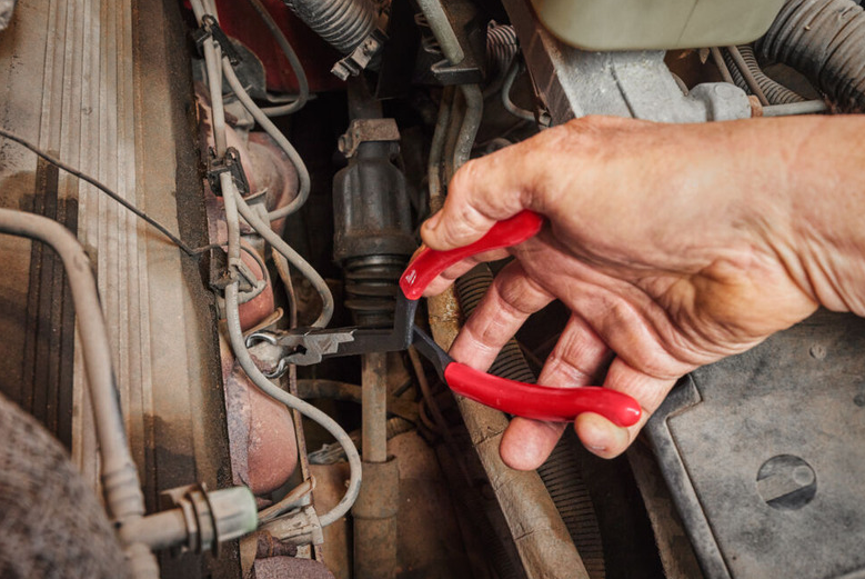 Milwaukee Hortum Pensesi Büyük 19 mm 4932492502