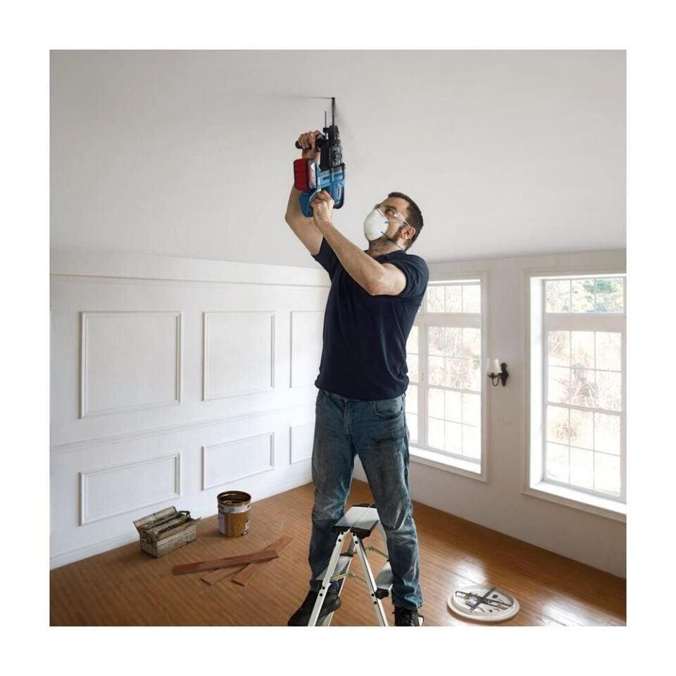 Bosch Şarjlı Kırıcı Delici Matkap GBH 180-Lİ 4.0AH 0611911122