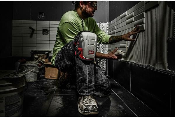 Milwaukee Premium Dizlik İz Bırakmaz 1 Çift 4932478139