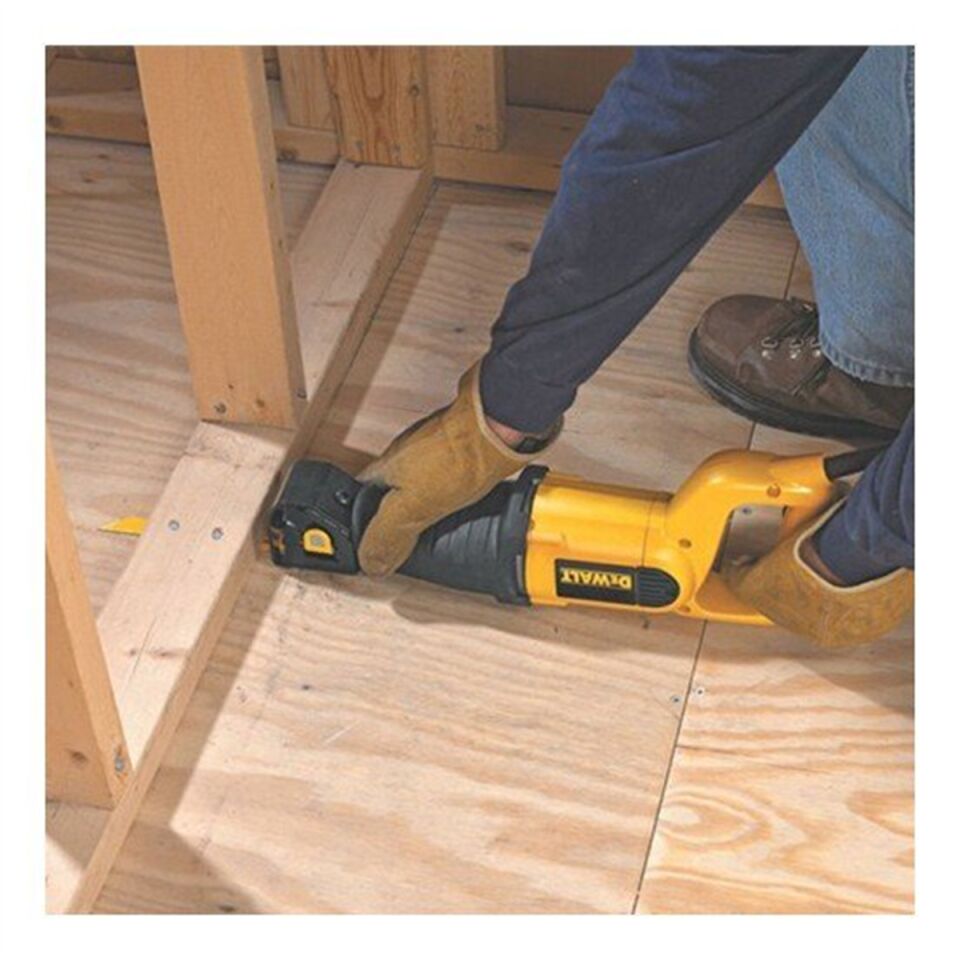 Dewalt DWE305PK Profesyonel Tilki Kuyruğu Testere 1100W