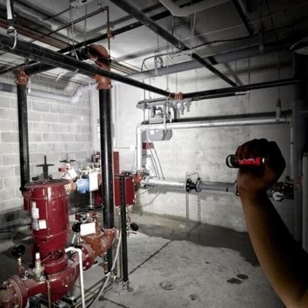 Milwaukee ML-LED Alkalin Lamba El Feneri 4933464825