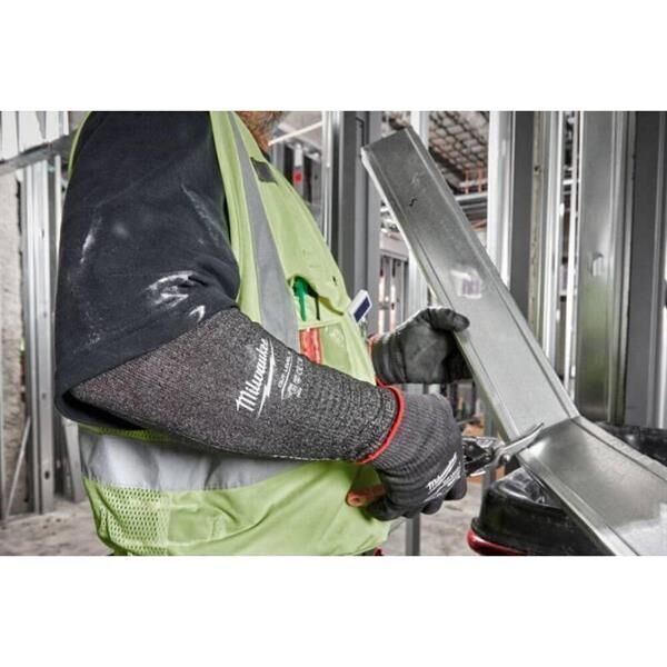 Milwaukee 5.Derece Kesik Korumalı Kolluk 40 CM 4932479936