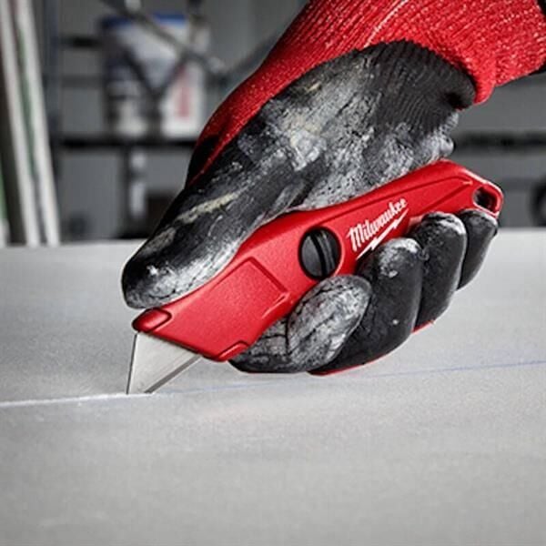 Milwaukee Genel Amaçlı Sabit Maket Bıçağı 4932471361