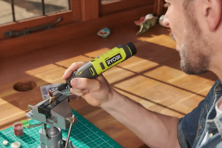 Ryobi RRT4-120GA15 4V 2,0 Ah Akülü Gravür Seti 15 Parça 5133005634