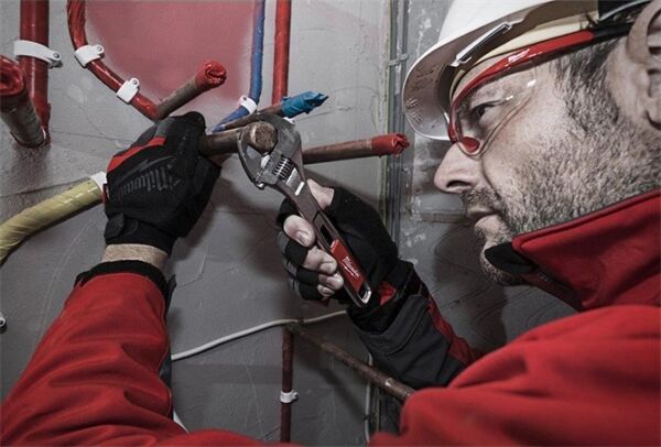 Milwaukee T48227406 Ağır Hizmet Tipi Kurbağacık Anahtarı 150mm 6”