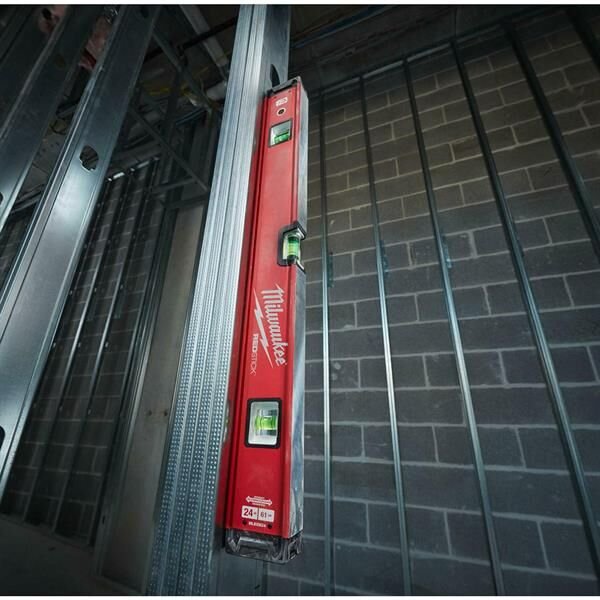 Milwaukee RedStick Su Terazisi Kompakt Manyetik 60 CM 4932459063